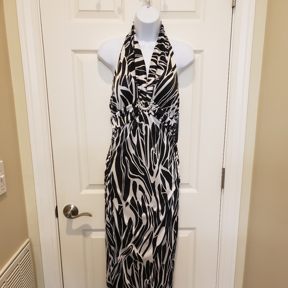 NWT Black/White maxi dress